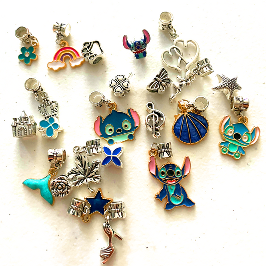 Stitch Charm Jewellery Making Kit including Jewellery Box, Charms & Gift Bag