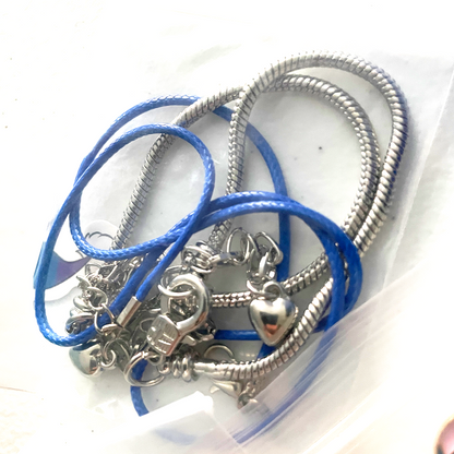 Stitch Charm Jewellery Making Kit including Jewellery Box, Charms & Gift Bag